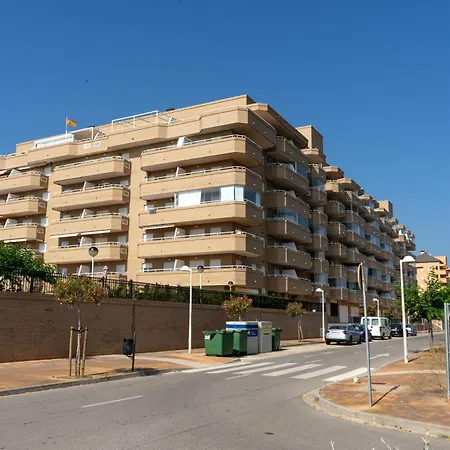 For 5 People With Pool, Terrace, Ac, Wifi And Parking *